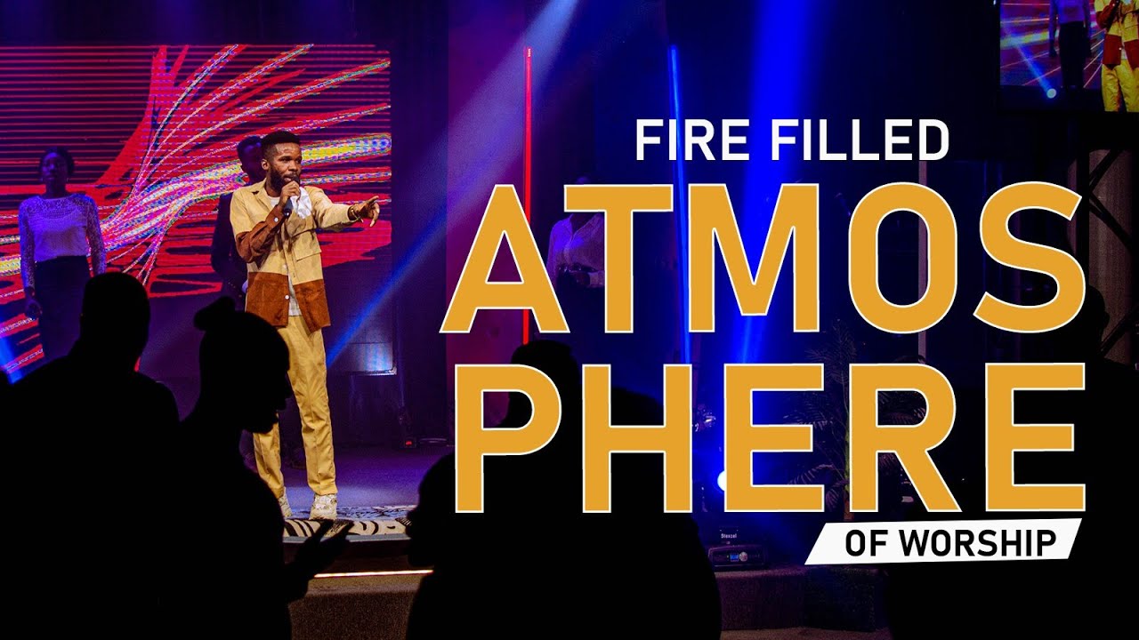 30 min. Incredible Atmosphere of Worship!