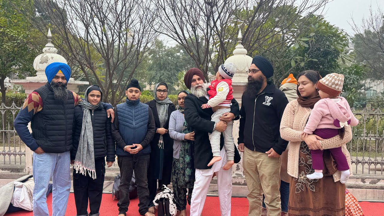 ਯਾਤਰਾ ਸ੍ਰੀ ਦਰਬਾਰ ਸਾਹਿਬwith family 