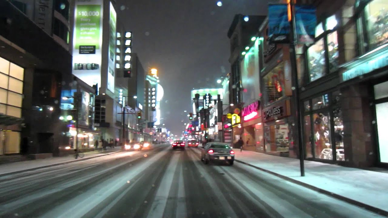 Canon powershot elph 300 HS night video test , 1080p (Toronto Canada)