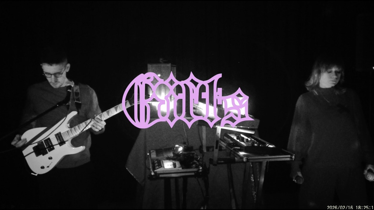 Dark Beach - Gifts (live at De Loods)