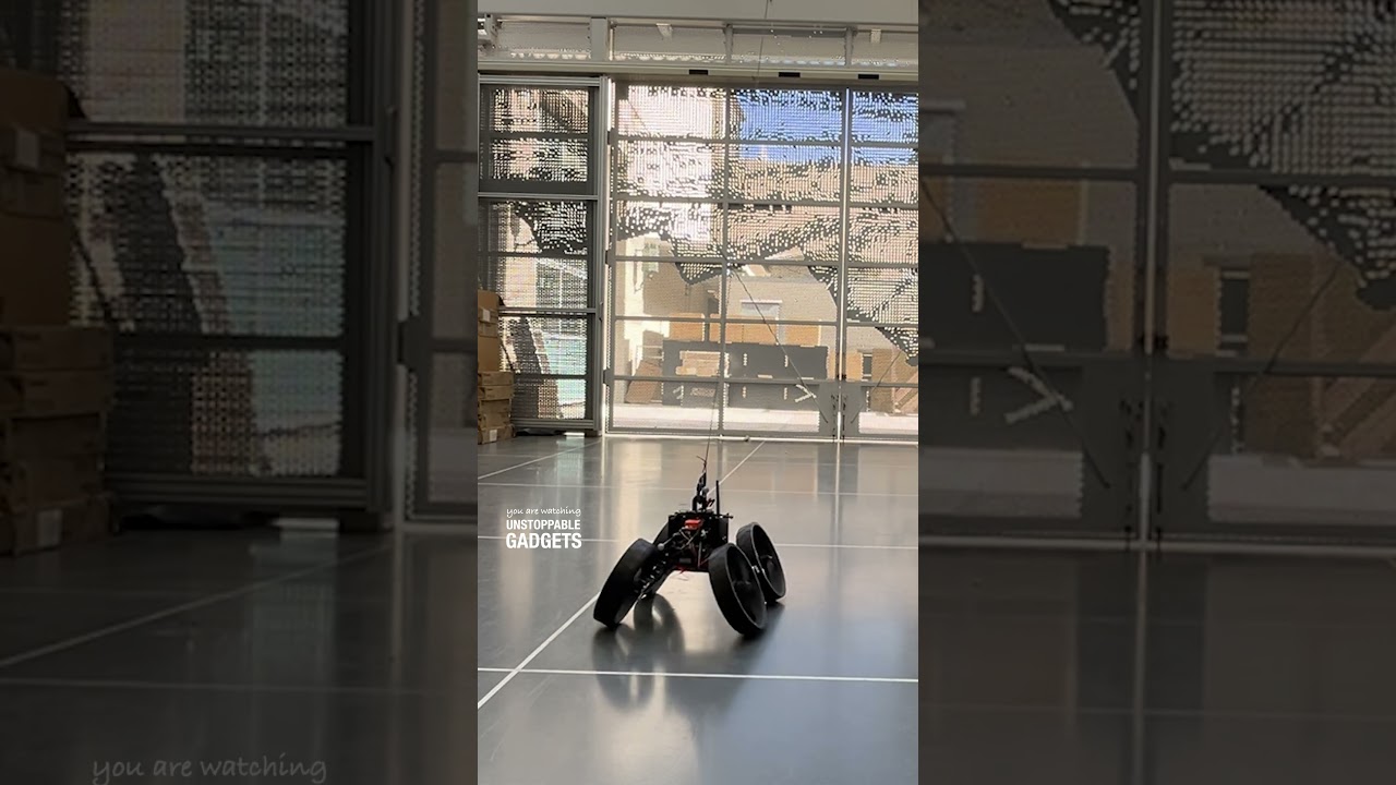 This drone has two modes of locomotion