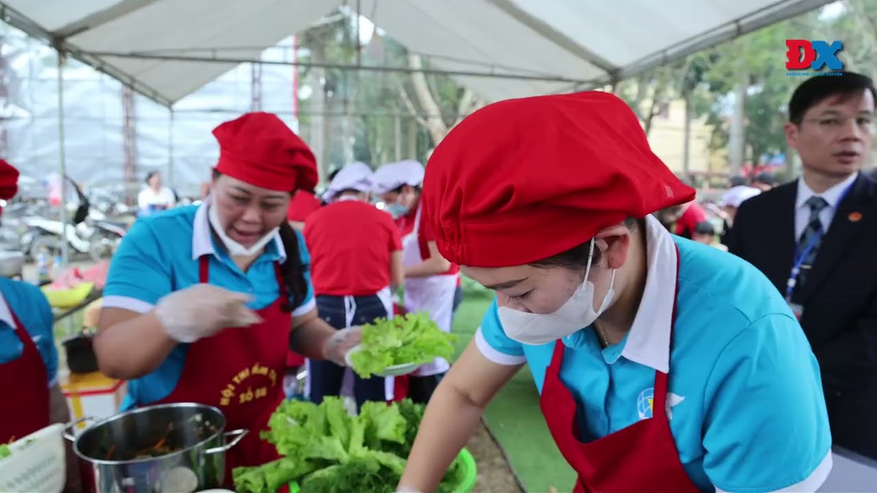 HỘI THI ẨM THỰC - TINH HOA DÂN TỘC SÁNG TẠO TRÊN NỀN GIÁ TRỊ TRUYỀN THỐNG TẠI PHƯỜNG ĐỨC XUÂN