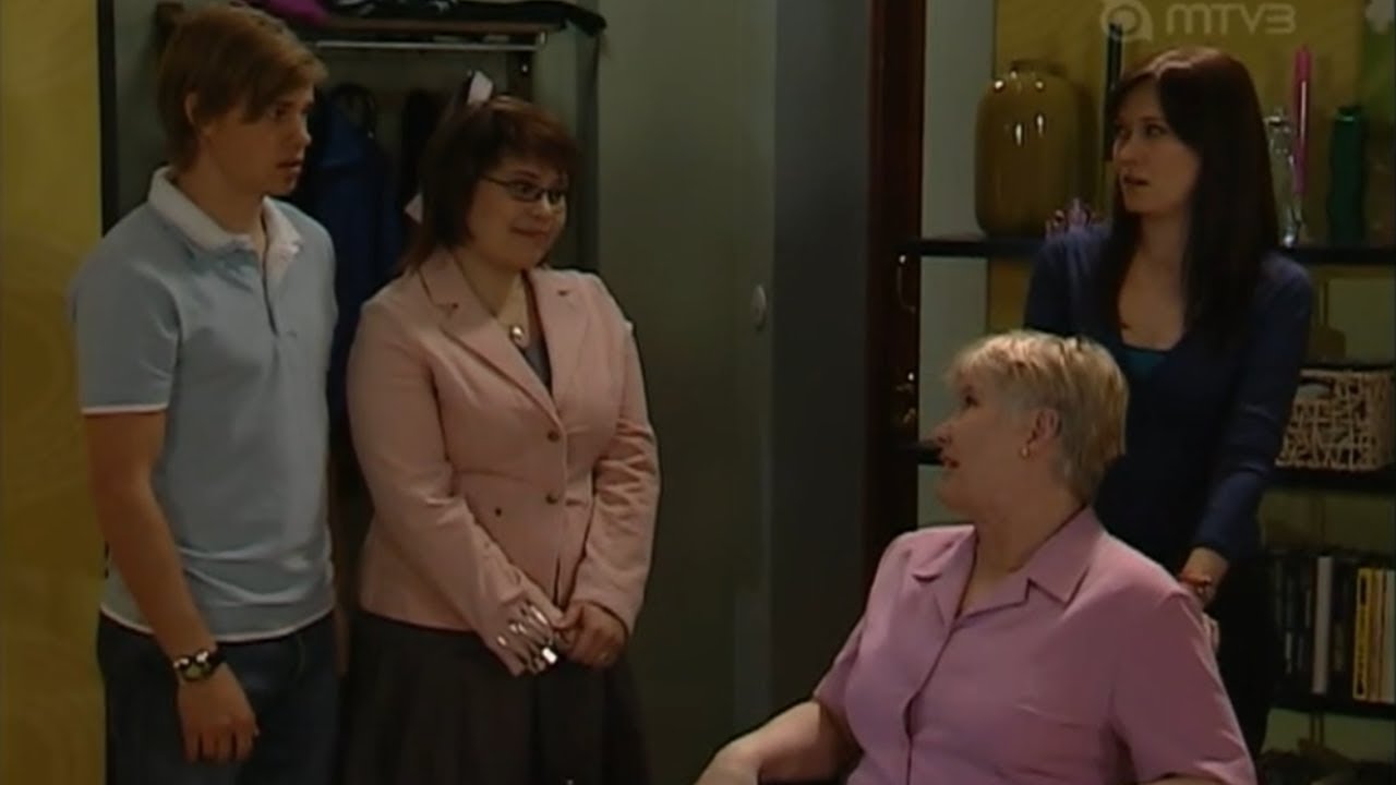 Salkkarit - Elina ja Tuomo & Elina on raskaana 2 (2007)