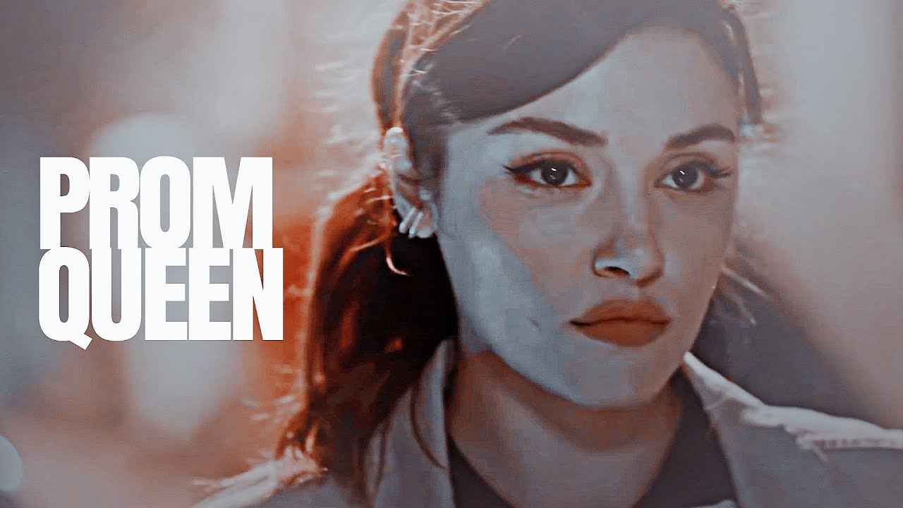 Eda Yildiz | Prom queen