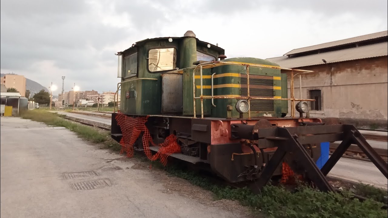 [FOTO+piccole info] locomotiva FS D214 4195 accantonata a Trapani