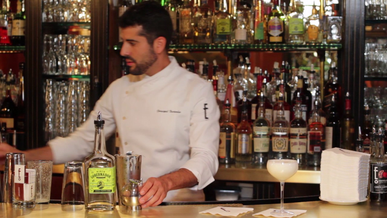 Employees Only  Pisco Sour with El Gobernador Pisco