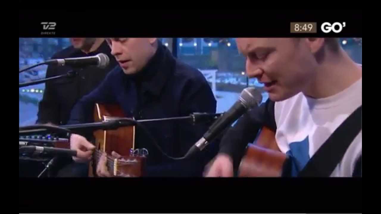 Turboweekend - Miles and Miles (Acoustic version - Live in Go' Morgen Danmark)