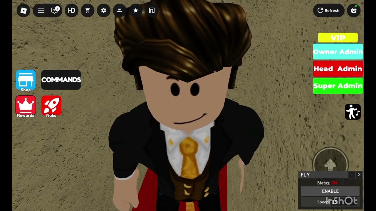 Playing free admin house trolling everyone 