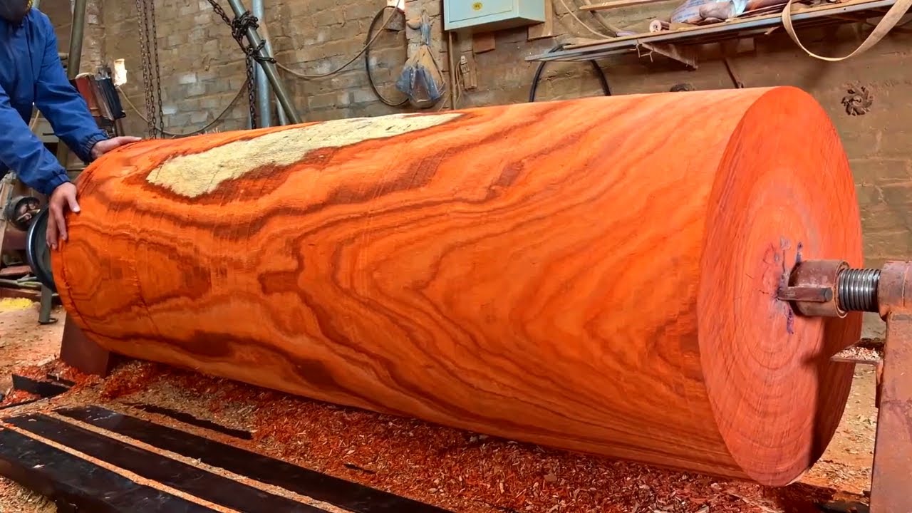 Woodturning - Giant Red Rosewood // The Skill Of A Hand Turner !!