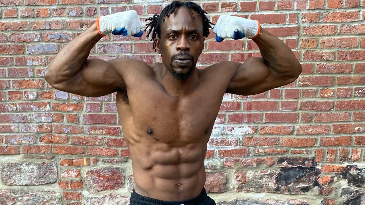 100 Pull Ups and 200 Mike Tyson Push Ups in 15 Minutes Challenge - Money L | That's Good Money