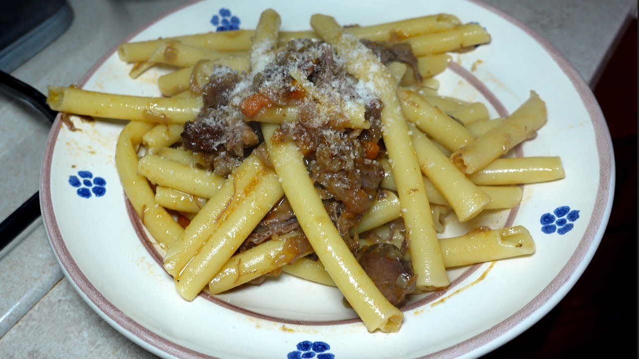 Ziti alla Genovese Napoletana un po Calabrese Aaammm !!!!