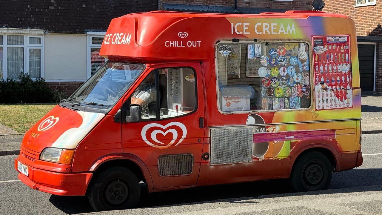 MY FAVOURITE CHIME! My Local Ice Cream Van Doing My Area 16.5.2025