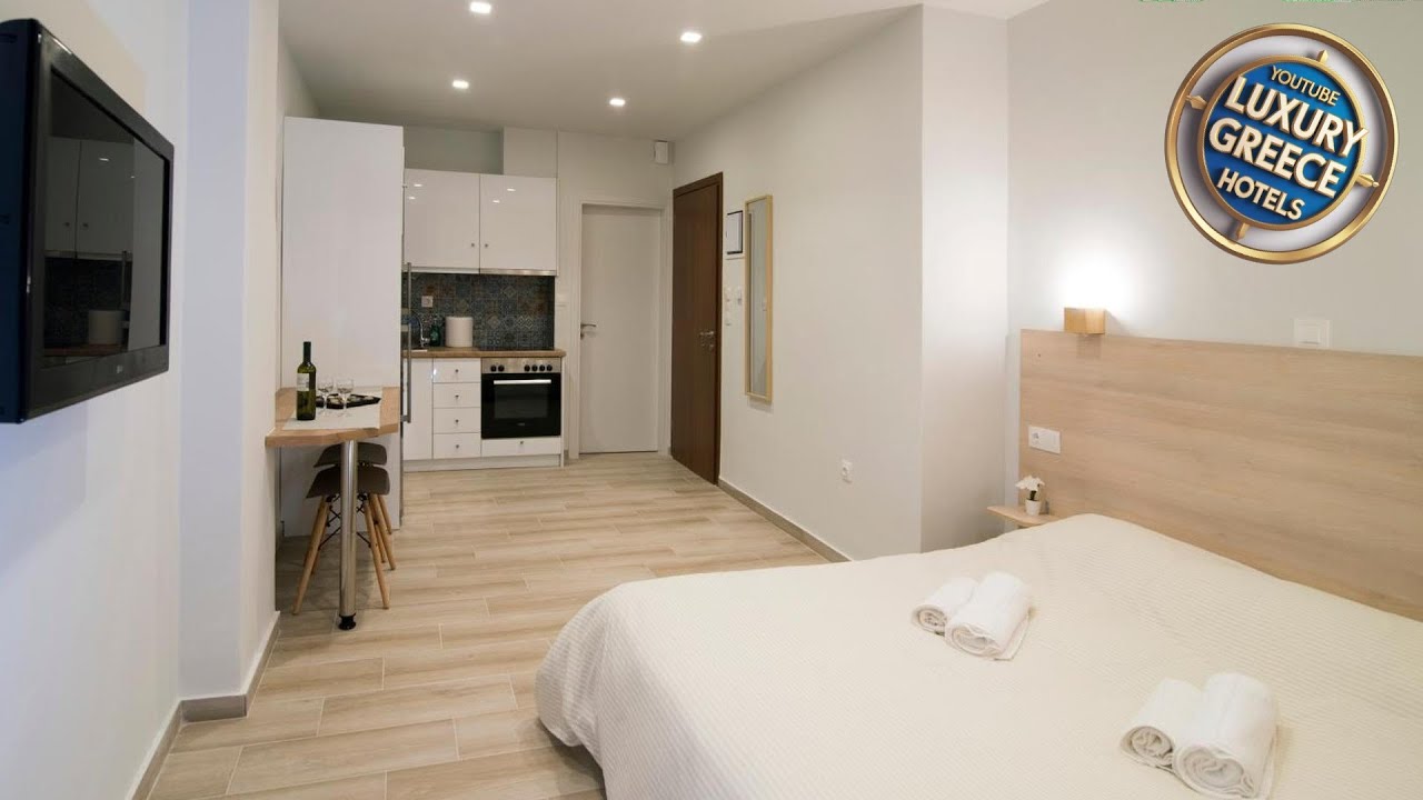 Lovely central studio! | Athens, Greece | Hotel Review 🏨