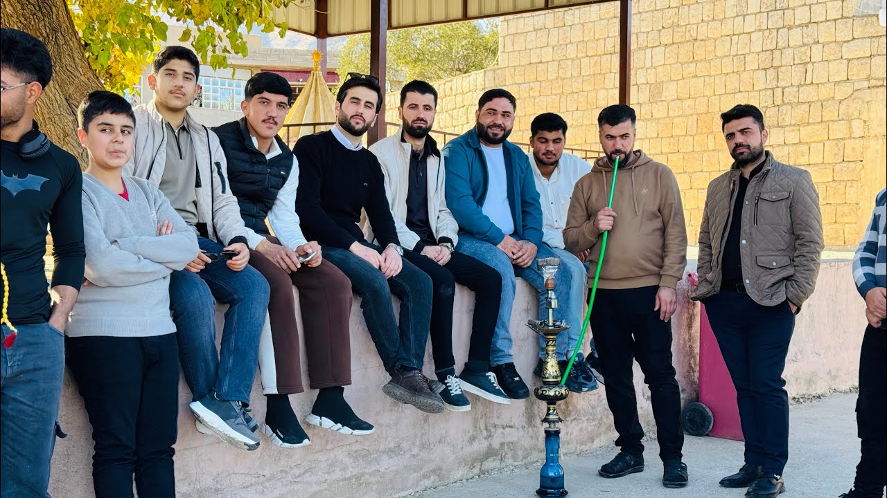 کۆمەکە کەنجێن گوندێ مام رەشان و گوندێ مقبلێ سەرەدانا مەزارگەهێ  مەهمە رەشان کریە