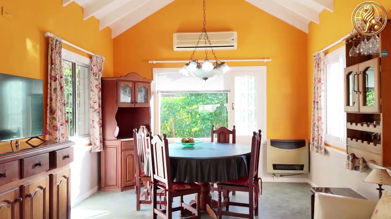 Alquiler casa Pinamar con pileta 5 ambientes