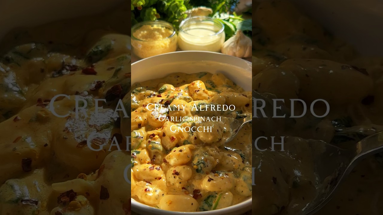 Creamy Alfredo garlic spinach Gnocchi