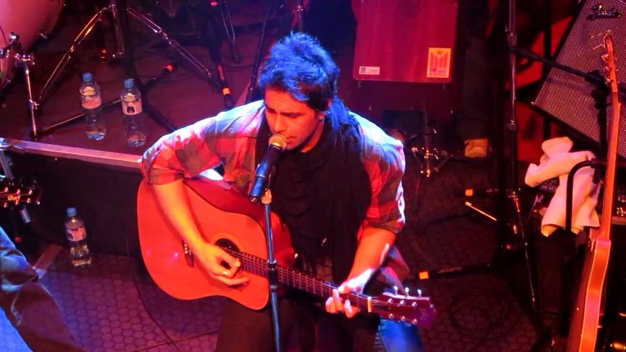Jhovan - Sobrevivir (En La Nochde de Barranco 14-09-12)