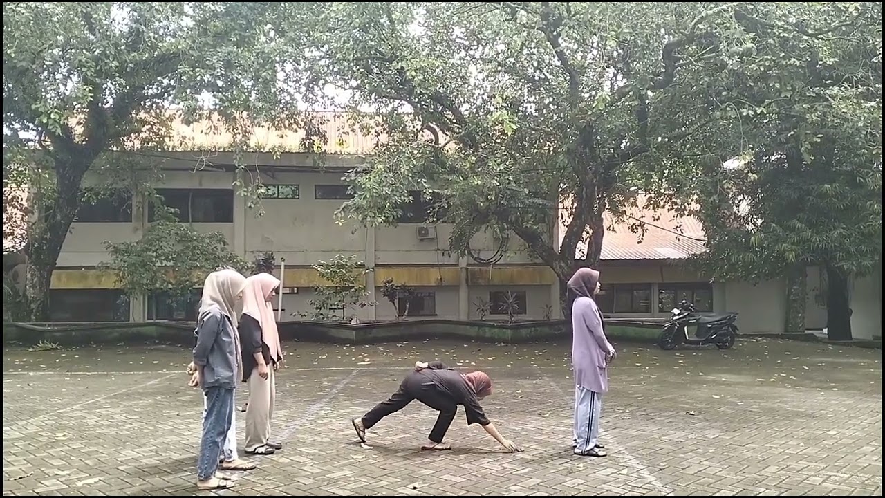 UTS kelompok 4 MK 