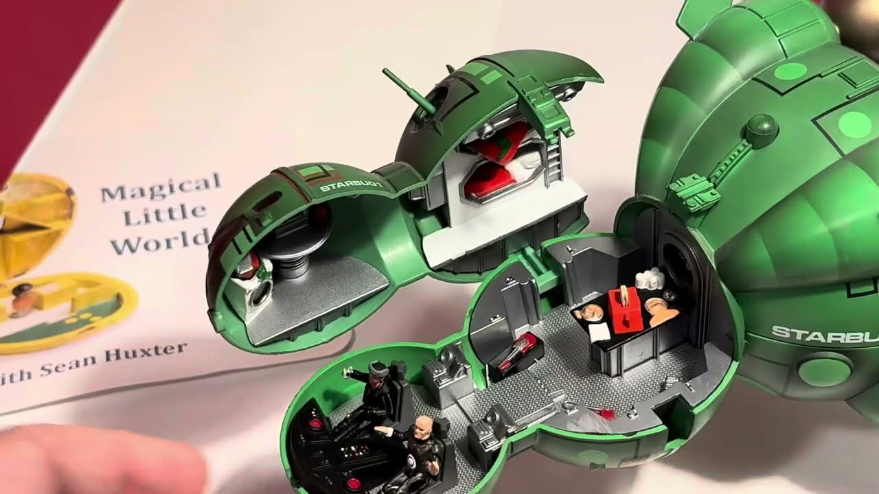 Review of the Amazing Red Dwarf STARBUG Electronic Playset by Product Enterprise