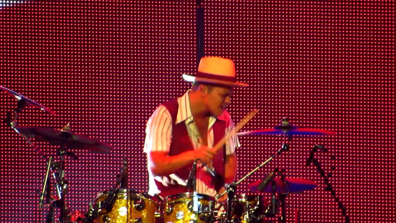 Bruno Mars in Manila 2014 - Bruno Mars says Goodbye (...or so we thought)