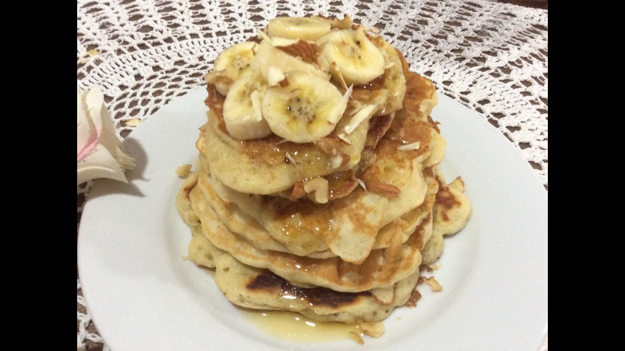 Fluffy banana pancakes - බනානා පෑන් කේක්