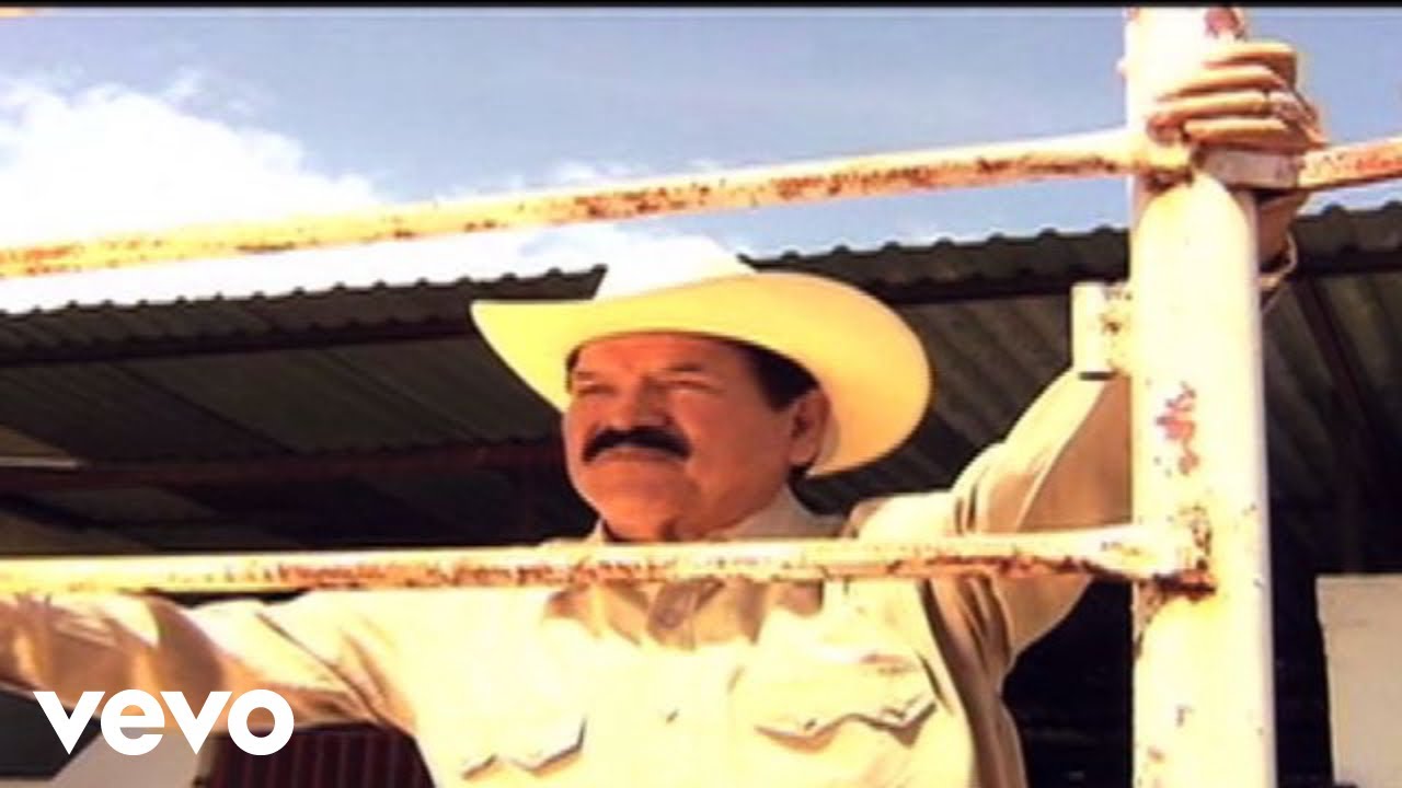 Cardenales De Nuevo Le&oacute;n - No Te Extra&ntilde;o (Video Oficial)