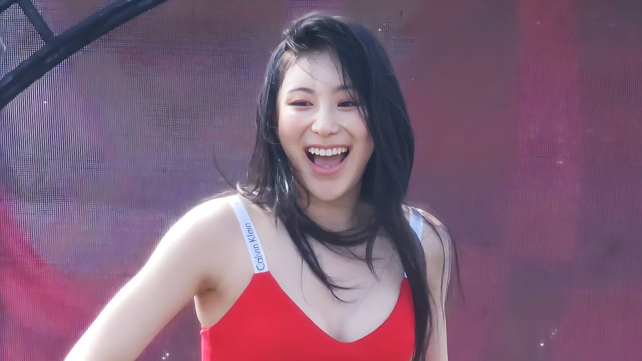 🔹️Let's Dance🔹️ – LEE CHAE YEON @ 240727 WATERBOMB BUSAN 2024