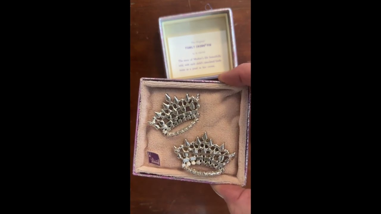 David Family Crown Pins