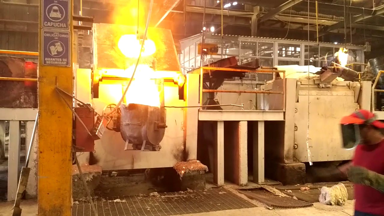 Vaciado de horno de inducción