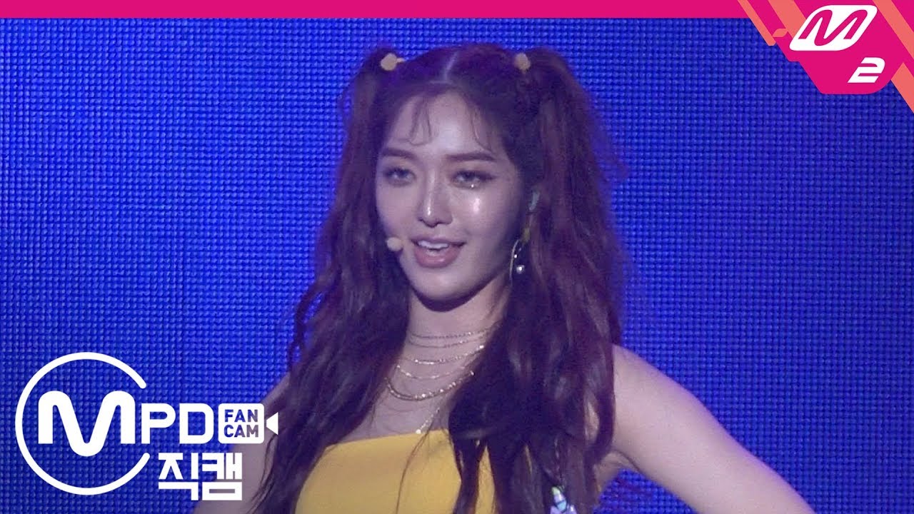 [MPD직캠] 에이오에이 찬미 직캠 4K '질투 나요 BABY' (CHANMI FanCam) | @퀸덤_2019.10.17