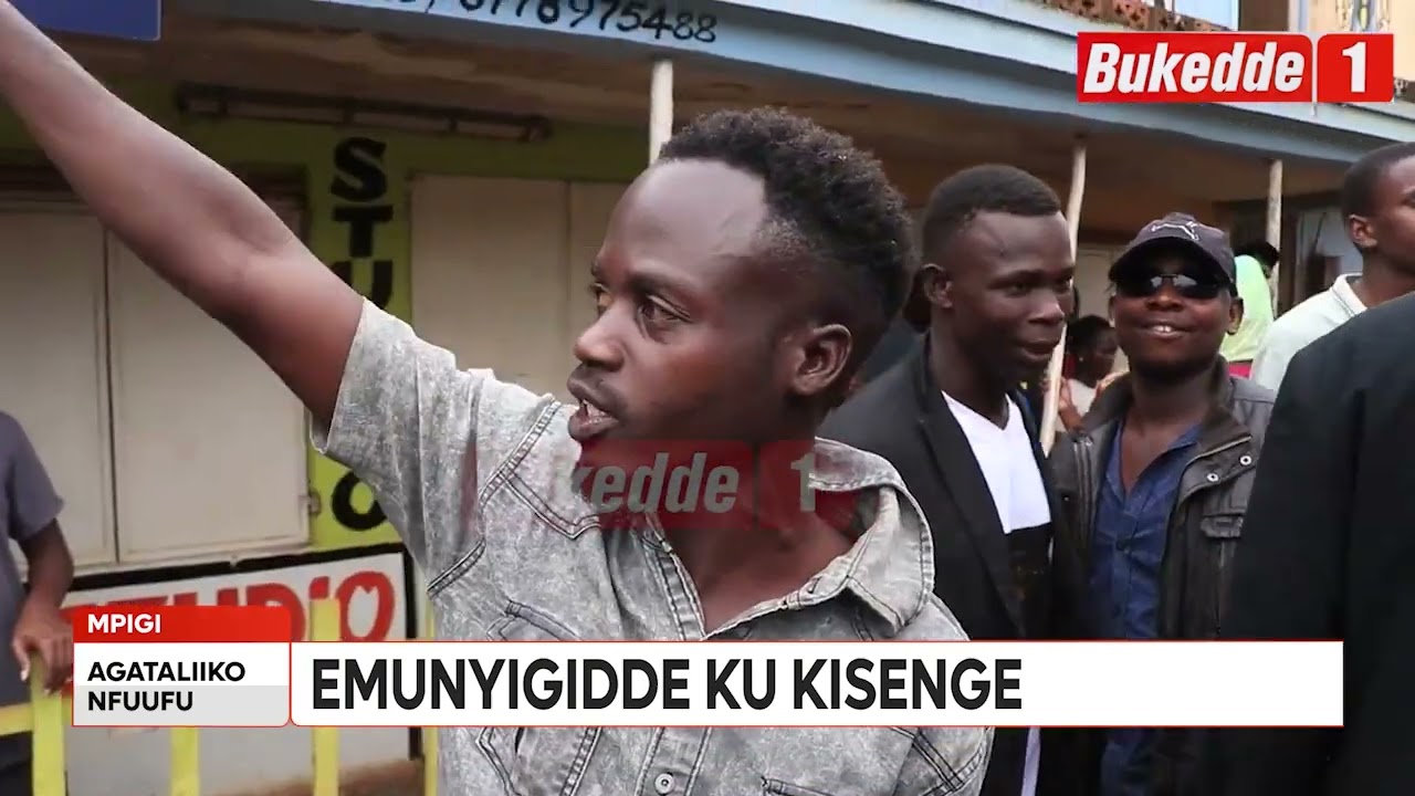 Agataliikonfuufu: Takisi eremeredde omugoba waayo  Etomedde ekisenge ne mutta  Abalala balumiziddwa