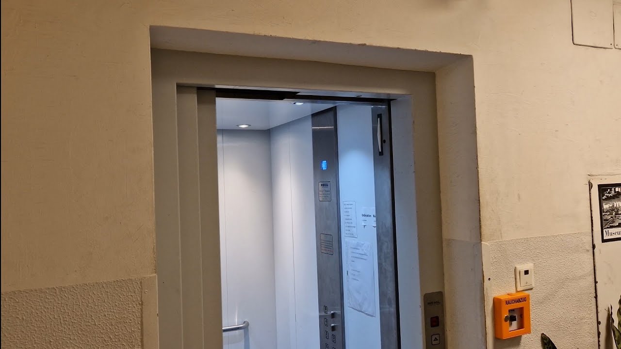 Günstiger MP V Austausch Aufzug (Cheap MP V replacement lift) @Kaplanhofstraße 1, 4020 Linz
