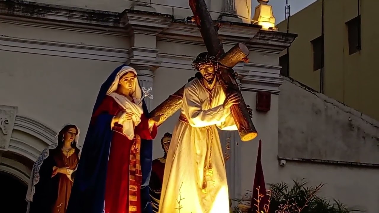 🚨💥SALIDA PROCESIÓN VIA CRUCIS #procesión #beatasdebelen #guatemala #parati #catolico #fe #guate #gt 