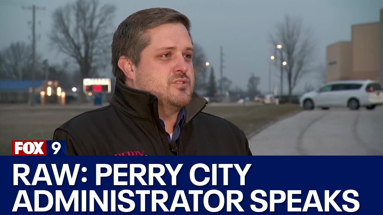 Perry High School shooting: City administrator speaks [RAW]
