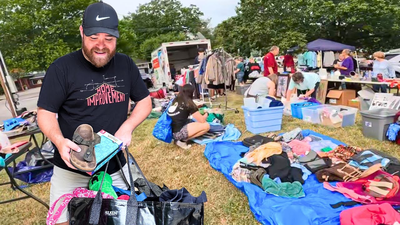 Мы никогда не покупали так много на распродаже One Yard Sale!