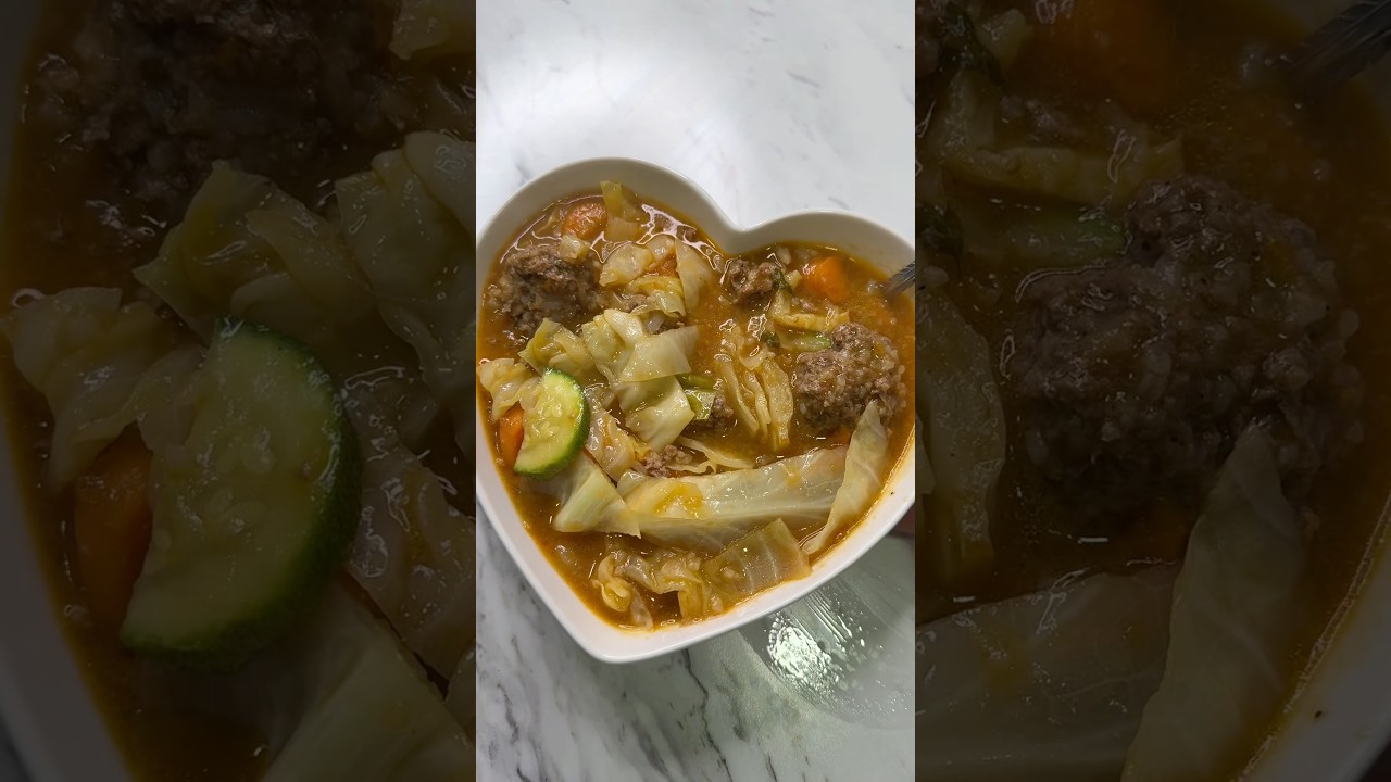 cook albondigas with me!! 🍜 comfort meal