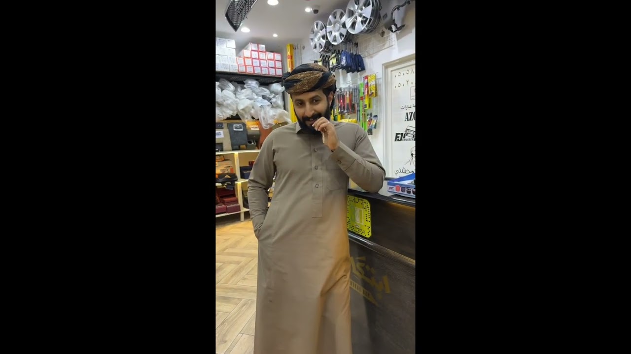 ابتكار عدو لزينة وتنجيد السيارات ( الباحة بالقرب من مستشفى المك فهد )