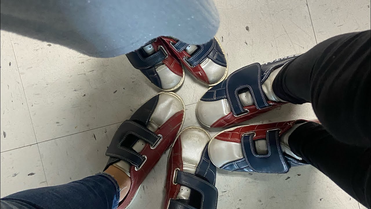 STRIKE! Let’s go bowling! 