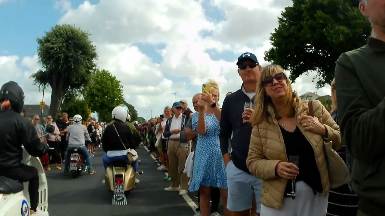 Isle Of Wight Scooter Rally 2024 - Ride Out (Ryde To Shanklin)