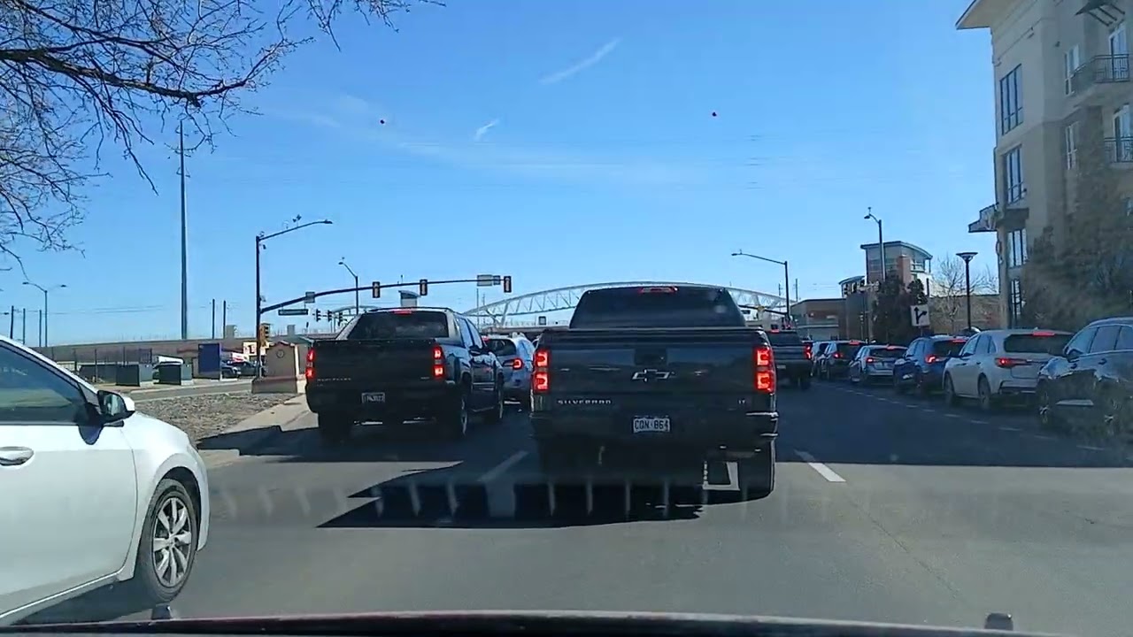 Saludos desde Aurora, Colorado 