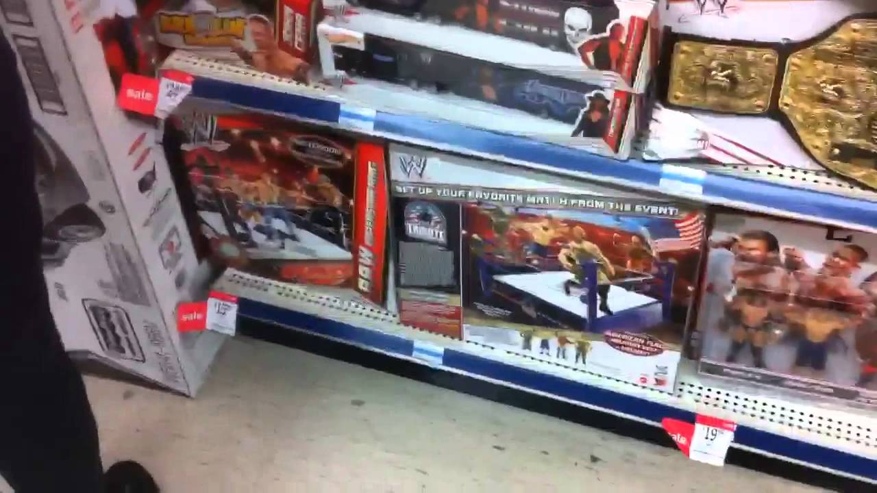 WWE ACTION INSIDER: Kmart Elite 15 figure aisle Mattel store figures 