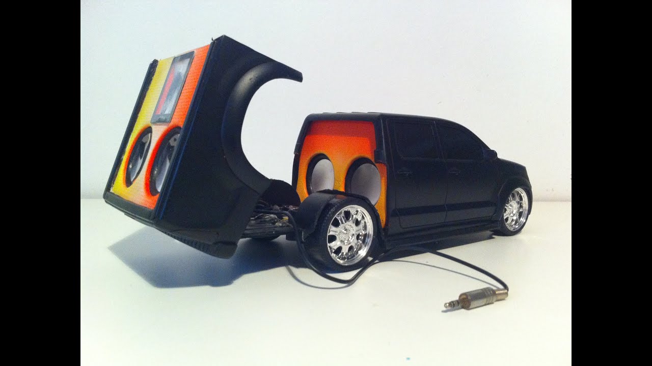 Mini Hilux com Som e Basculante Rápido