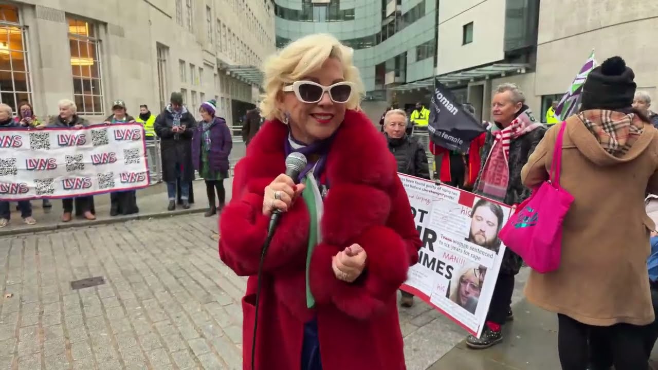 Дайте женщинам высказаться &mdash; BBC 📺 #LetWomenSpeak