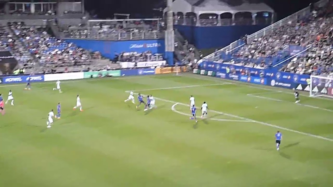 Jonathan Sirois of CF Montreal (Impact) makes a nice save vs. Thiago Almada of Atlanta United 7/8/23