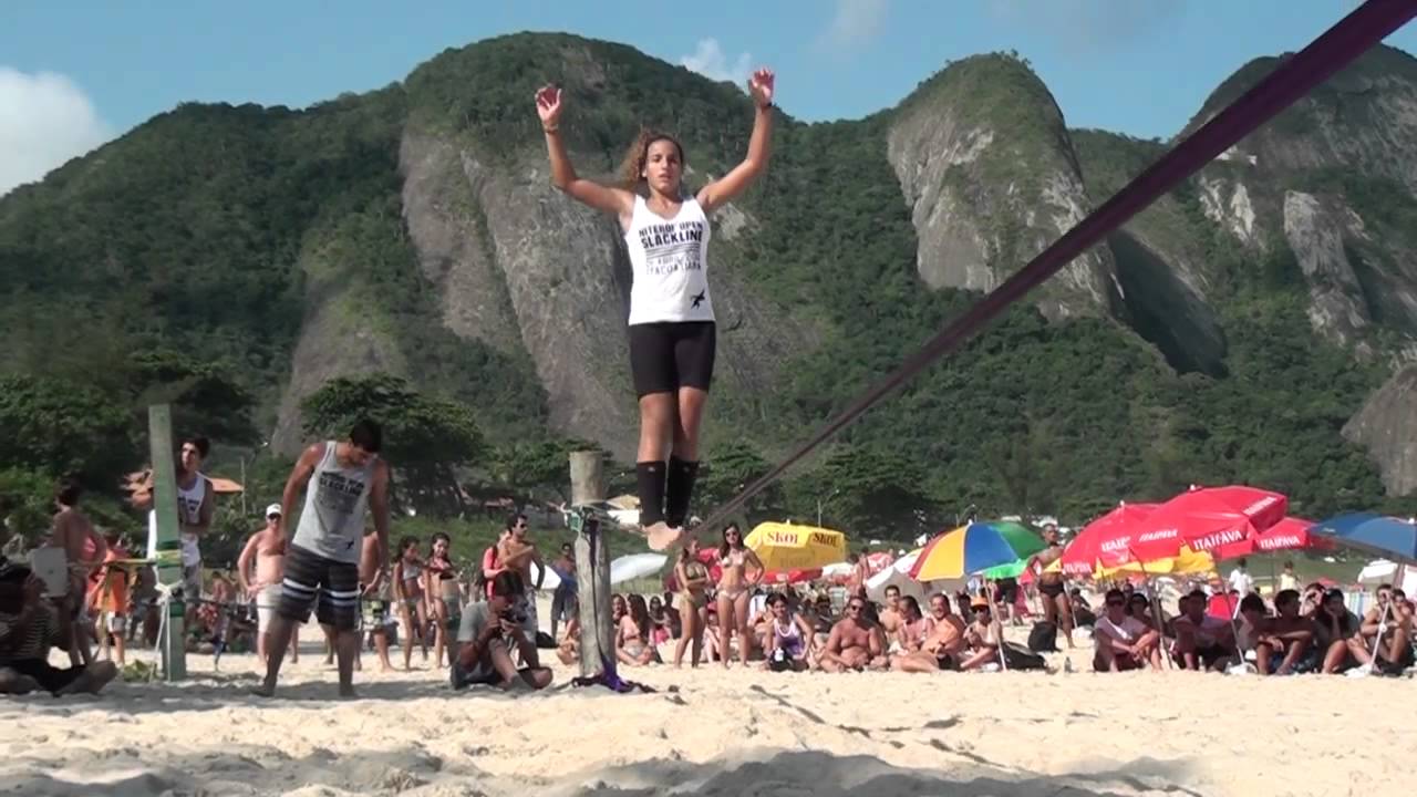 Niterói Open de Slackline - Final Amador - Pedro Fonseca X Giovanna Petrucci - 01/04/12