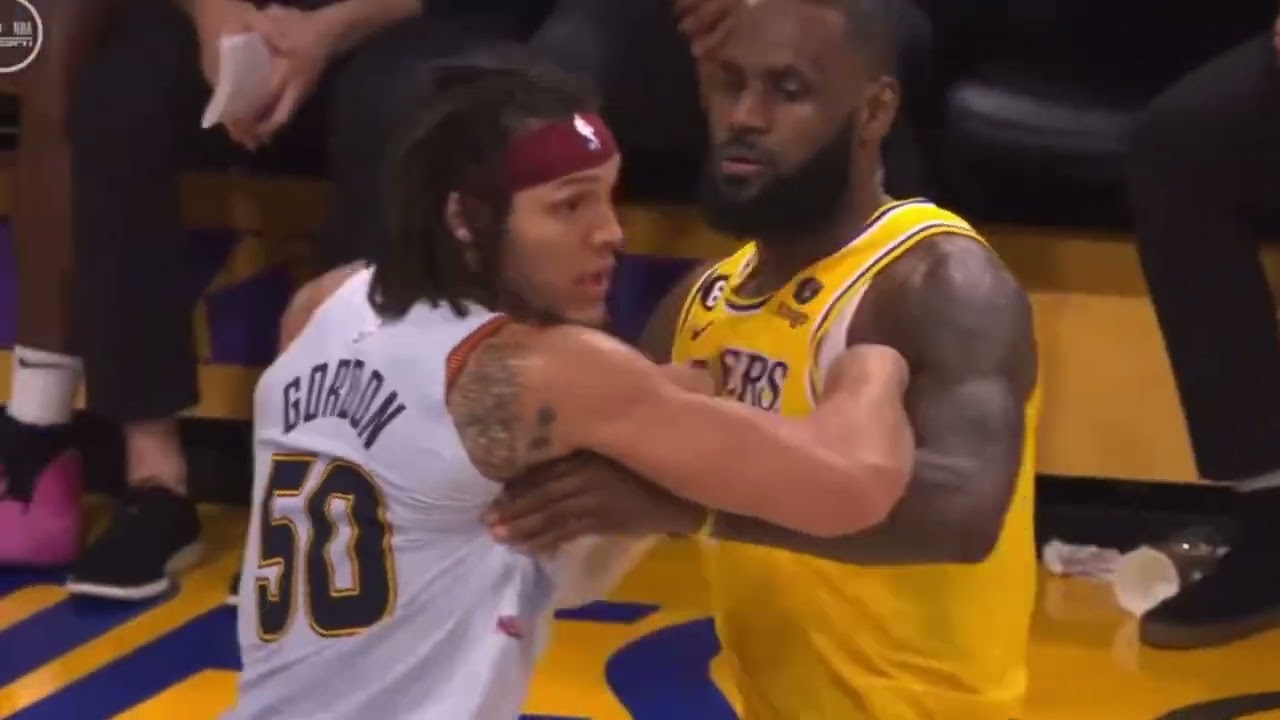 Lebron James and Aaron Gordon get into a scuffle!