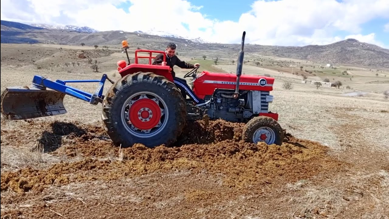 Az kalsın traktörü gömüyorduk.. 