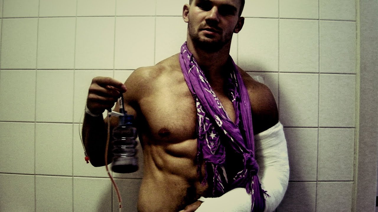 Adam Raw 2015 - Back from the Darkness
