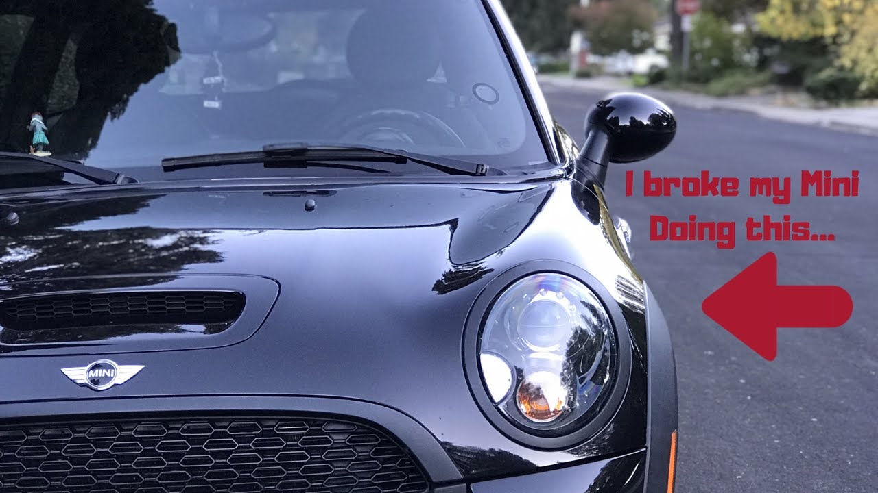 Mini Cooper Black Out/ De Chrome (I broke my Car)