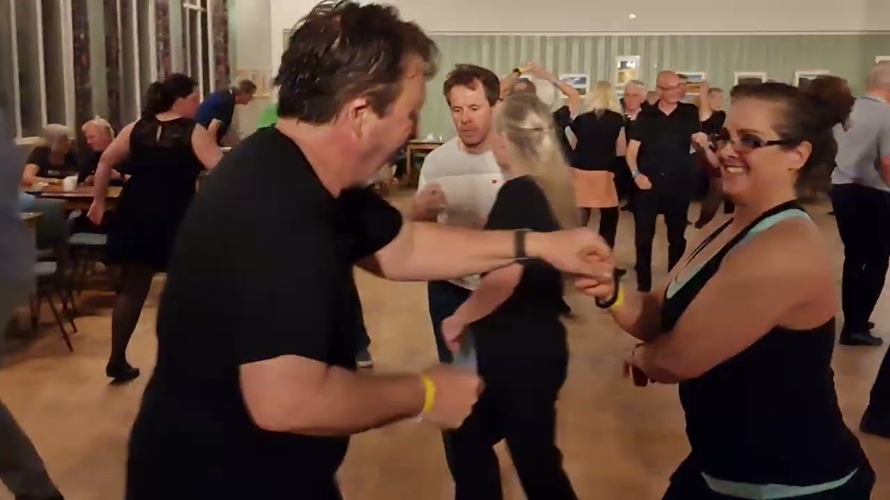 Martinez på Tingvang Glade Dansevenner del 9